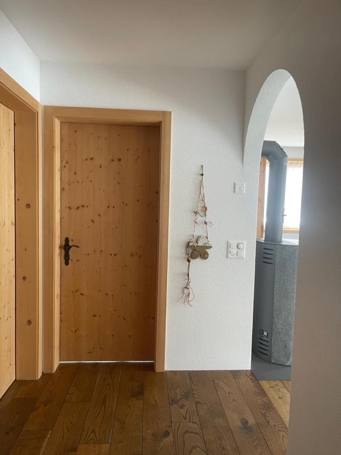 Ferienwohnung Mit Idyllischer Aussicht Klosters Bagian luar foto