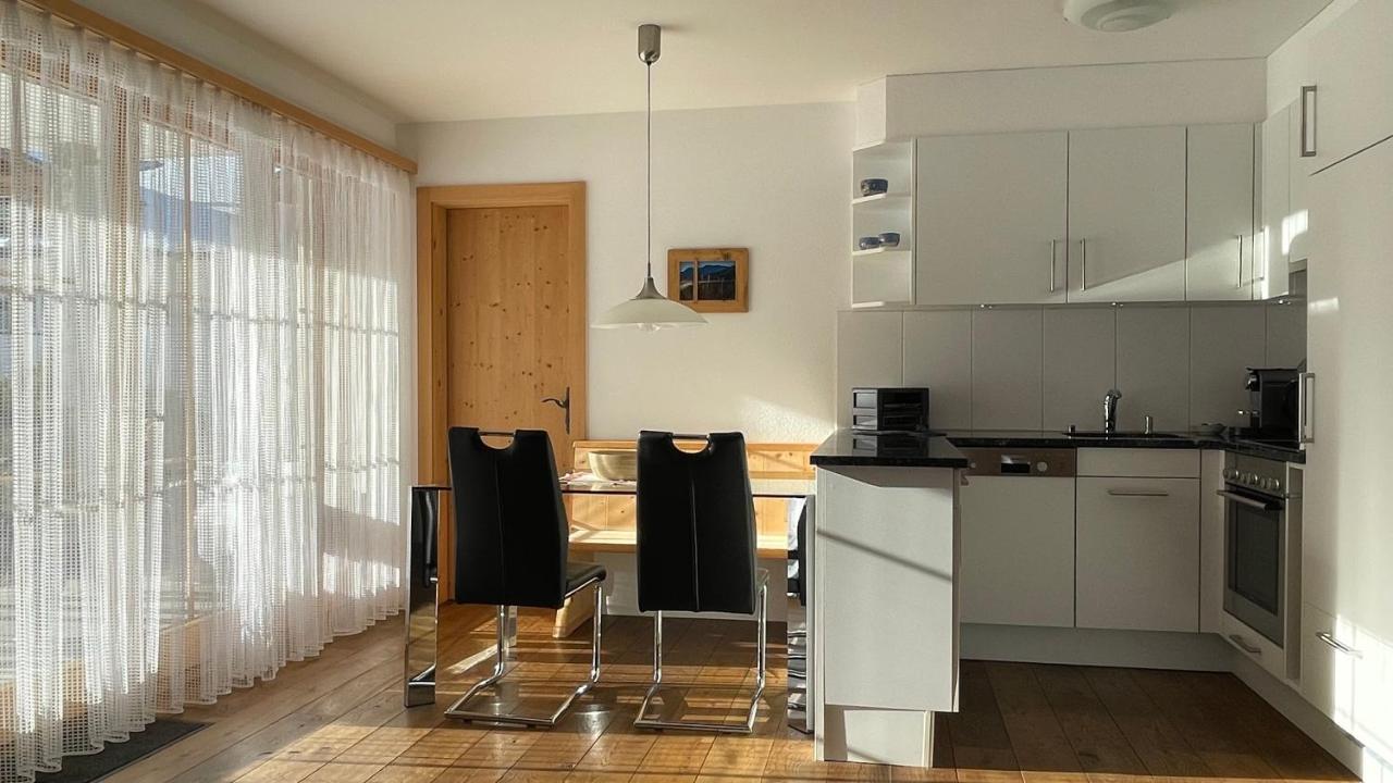 Ferienwohnung Mit Idyllischer Aussicht Klosters Bagian luar foto