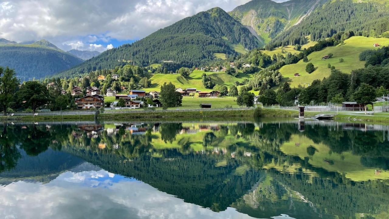 Ferienwohnung Mit Idyllischer Aussicht Klosters Bagian luar foto