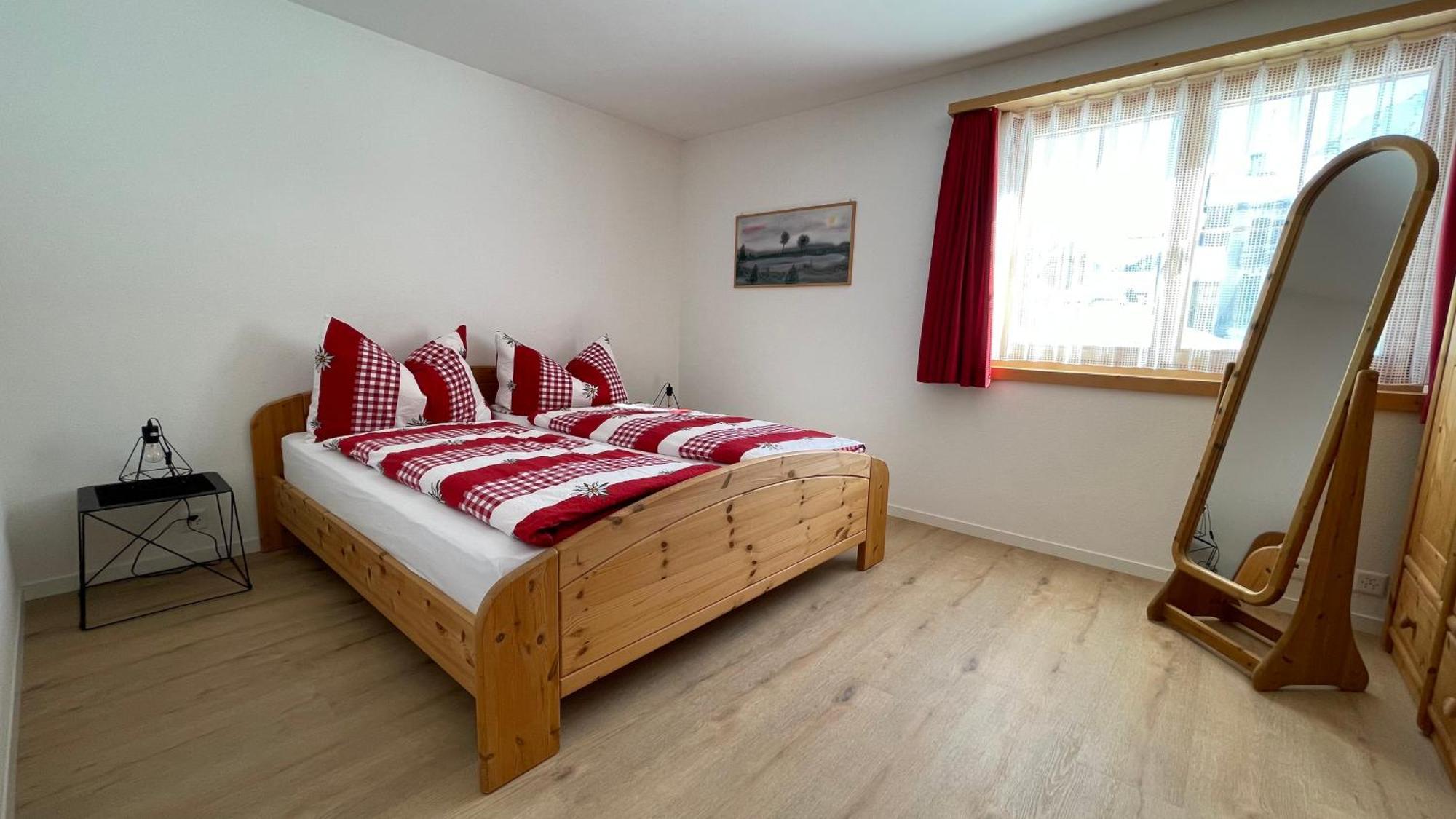 Ferienwohnung Mit Idyllischer Aussicht Klosters Bagian luar foto