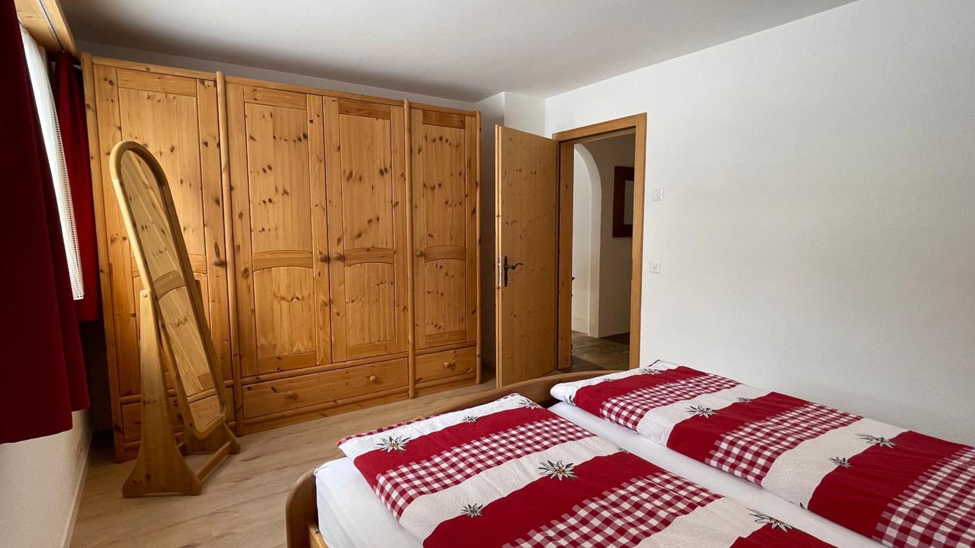 Ferienwohnung Mit Idyllischer Aussicht Klosters Bagian luar foto